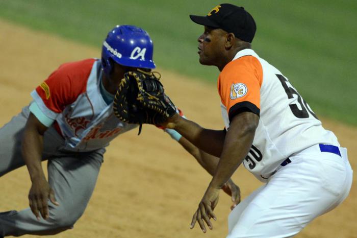 Quinto juego del Play Off Ciego de Avila y Villa Clara 