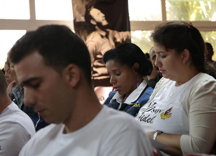 Seminario Nacional de la UJC. José Ramón Machado Ventura, Segundo Secretario del Comité Central del Partido Comunista de Cuba, preside el encuentro con los jóvenes, junto a Sucely Morfa González, primera secretaria de la UJC. Escuela de la CTC Lázaro Peña.
