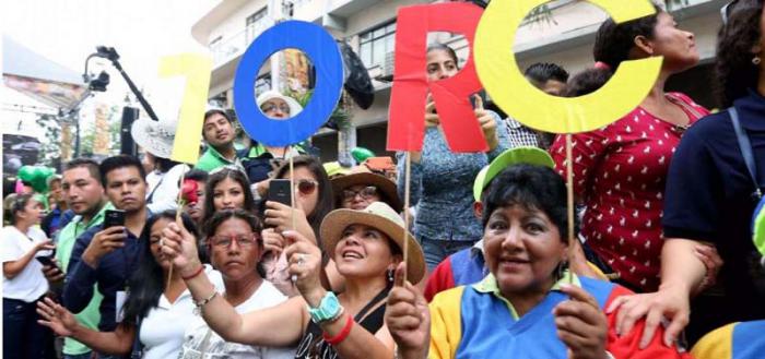 Los ecuatorianos celebraron una década de logros en diversos ámbitos. 