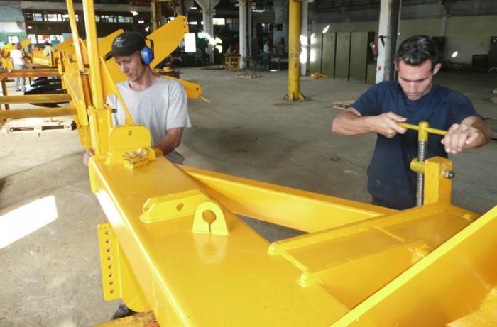 Empresa de Implementos agricolas Héroes del 26 de Julio