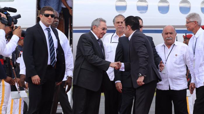 Raul dominicana celac