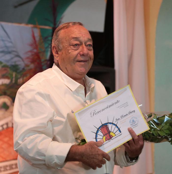 Iván Román Suárez, Dr en ciencias pedagógicas del deporte.