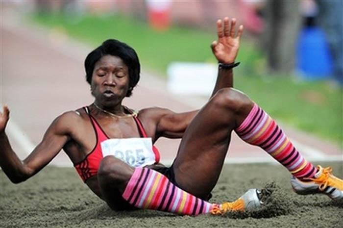 Cuba's Savigne Yargelis jumps to win the Women's Triple Jump event at the Premio Nebiolo international track and field meeting, in Turin, northern Italy, Friday, June 6, 2008. (AP Photo/Fabio Ferrari)