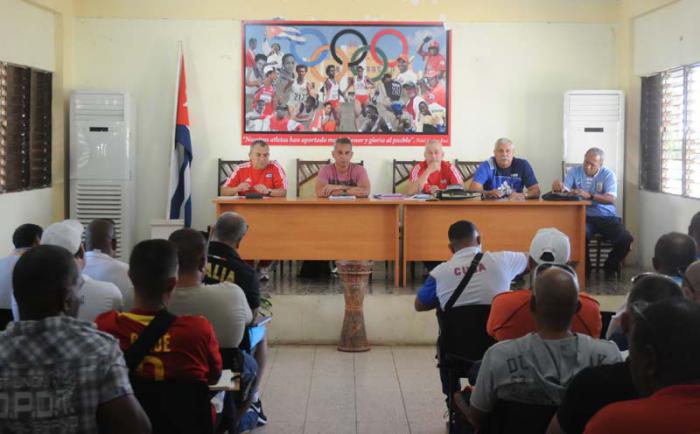 Congreso técnico de lucha libre de izquierda a derecha, Luis Castillo, Manuel Rodríguez y Luis de la Portilla