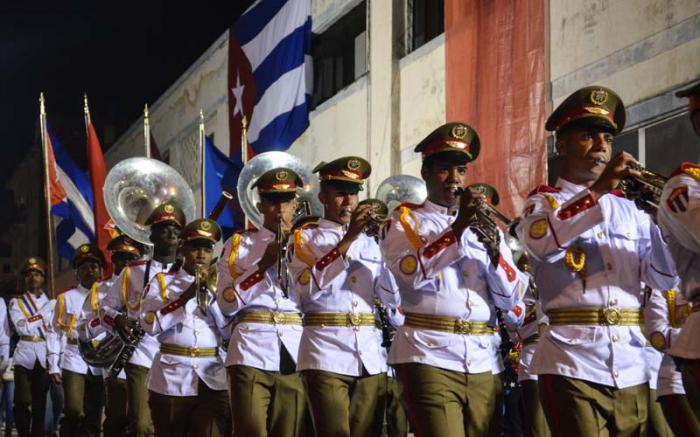 Marcha de las Antorchas presidida por Raúl Castro Ruz.