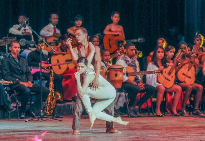Inaugurado, Pedagogía 2017 en el Teatro Carlos Marx, Presidido por, Miguel Mario Díaz-Canel Bermúdez, Primer Vicepresidente de los Consejos de Estado y de Ministros de Cuba y la Ministra de Educación de la República de Cuba, Ena Elsa Velázquez Cobiella.