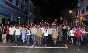 Presidió Raúl Marcha de las Antorchas