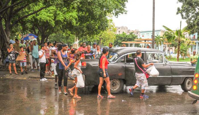 ¿Quién le pone los frenos al almendrón?
