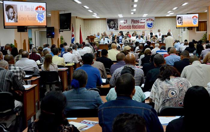 CTC-Pleno CI Ulises Guilarte Secrte Genreal de la central de trabajadores de cuba , Salvador Valdes Mesa Vicepresidente del Consejo de Estado