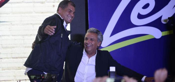Rafael correa y Lenín MOreno celebran la victoria presidencial