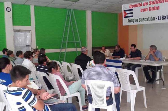 Legado Fidel en Salvador.