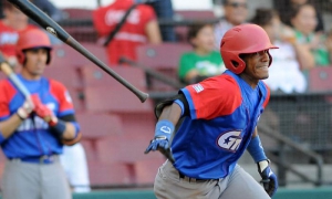 Alazanes de Granma debuta con victoria en Serie del Caribe
