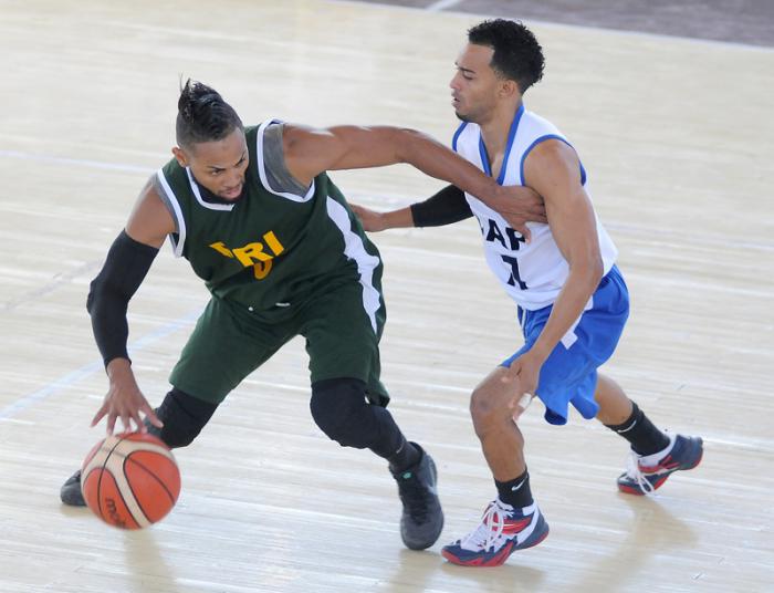 Liga Superior de baloncesto Semifinal Capitalinos vs P Rio Osmel Oliva