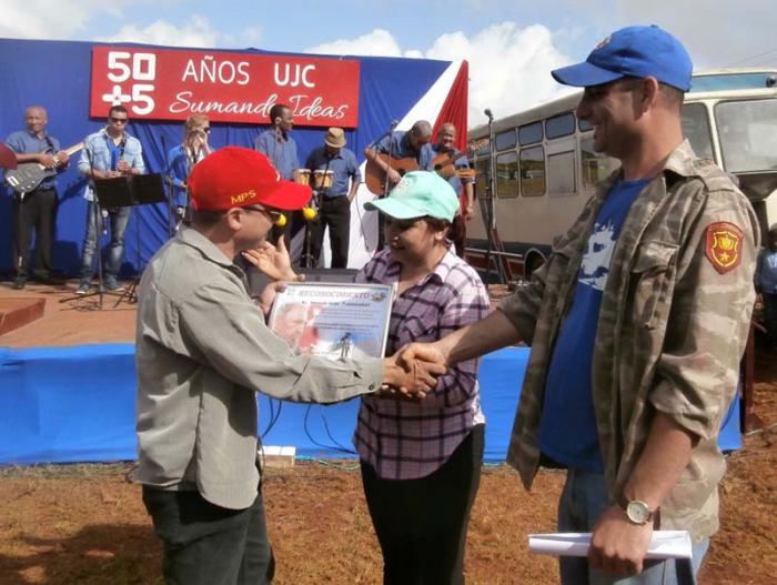 Sucely Morfa González, primera secretaria de la UJC, encabezó la movilización en Sancti Spíritus. 