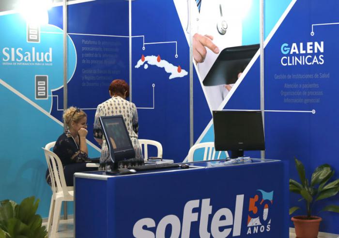 III Convención Internacional Tecnología y Salud en el Palacio de las Convenciones.