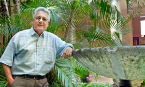 Virgilio Lòpez Lemus, Poeta, Escritor y Profesor