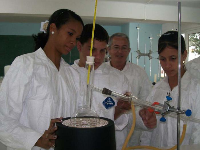 TÉCNICOS