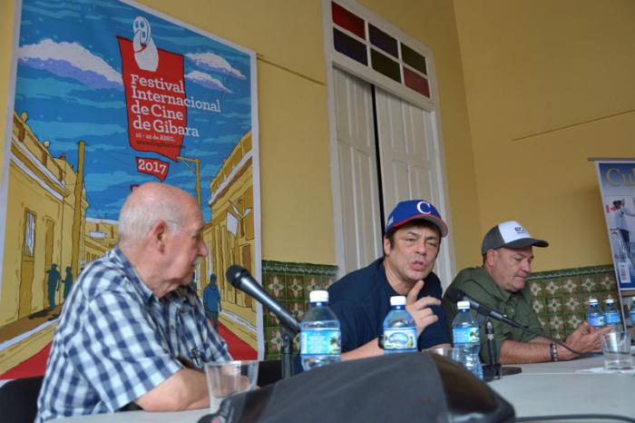 CUBA-HOLGUIN-PANEL SOBRE EL ACTOR LATINO EN EL CINE DE HOLLYWOOD. Festival de Cine de Gibara