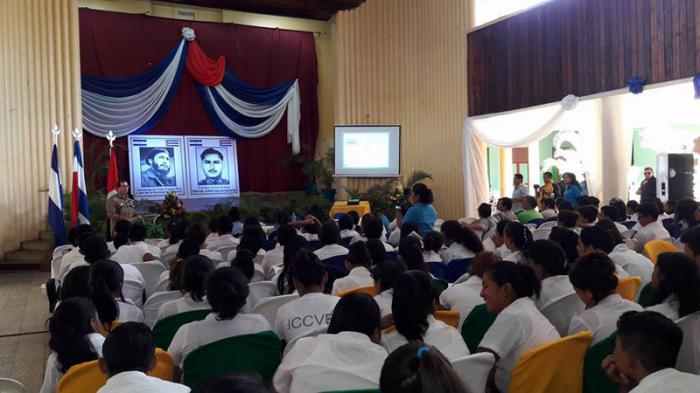 Acto de solidaridad con Cuba en Nicaragua