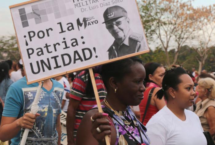 Acto político-cultural de la capital cubana previo al gran desfile del Primero de Mayo en la Colina Lenin. 