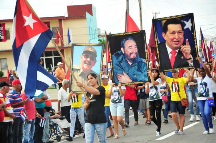 La Plaza de la Revolución Mayor General Serafín Sánchez fue el escenario principal de la celebración en la provincia de Sancti Spíritus. 