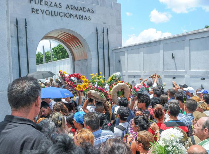 Ceremonia de honores militares funerales de los oficiales fallecidos en el accidente aéreo ocurrido el 29 abril 2017
