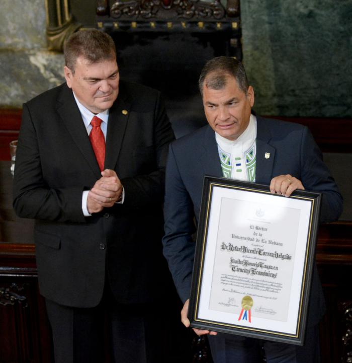 La Universidad de la Habana otorga el Honoris Causa en Economia Politca