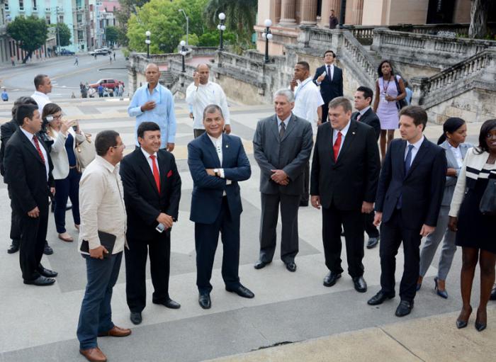 La Universidad de la Habana otorga el Honoris Causa en Economia Politca