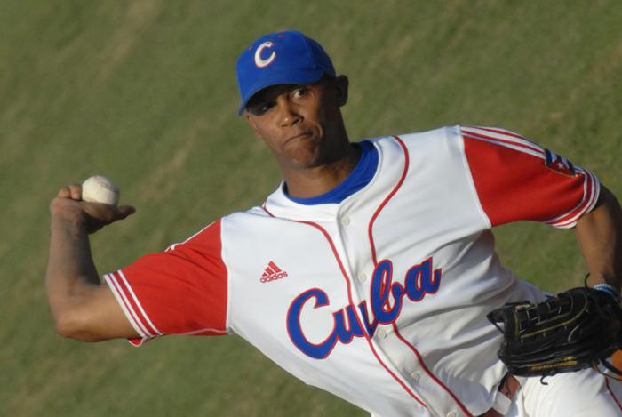 Copa del Mundo de Beisbol Final CUBA vs EEUU gana los americanos 10 x 5 - Norge Luis Vera
Foto: Ricardo Lopez Hevia 27/09/2009
Vera0075