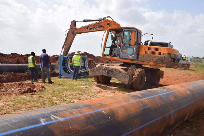 Trabajos en la conductora que abastece a una parte de la capital