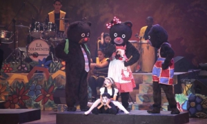compañía infantil de teatro La Colmenita