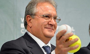 De visita en Cuba el Presidente de la Confederación Mundial de Béisbol-Softbol