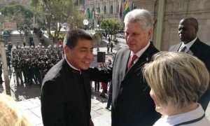 Díaz-Canel  rinde homenaje a próceres bolivianos