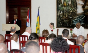 Louis Straker, ministro de Relaciones Exteriores de San Vicente y las Granadinas