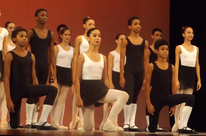 Funciones de la graduación del nivel elemental de ballet. Foto: 
