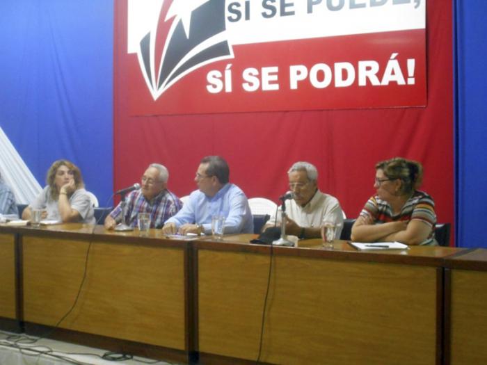 El encuentro en la sede del comité provincial del Partido estuvo presidido por las principales autoridades de Sancti Spíritus. Foto: Lauris M. Henríquez