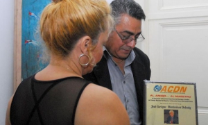 HOMENAJE POST MORTEN A ENRIQUE MONTESINOS