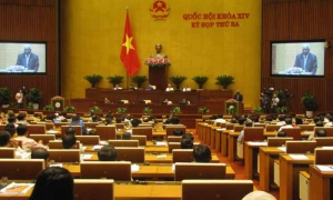 Esteban Lazo visita parlamento vietnamita