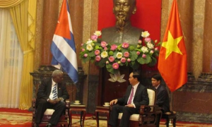 Esteban Lazo se reunió con Tran Dai Quang, presidente de Vietnam