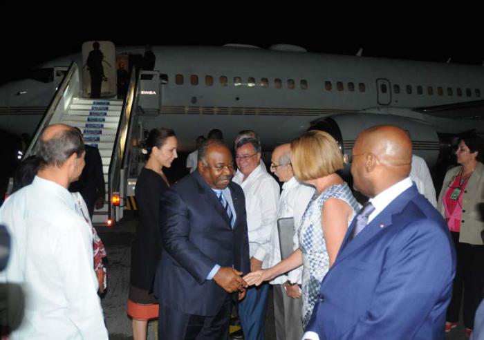 Rogelio Sierra Diaz viceministro de Relaciones Exteriores recibe al Excmo.Sr.Ali Bongo Ondimba, presidente de la República de Gabonesa