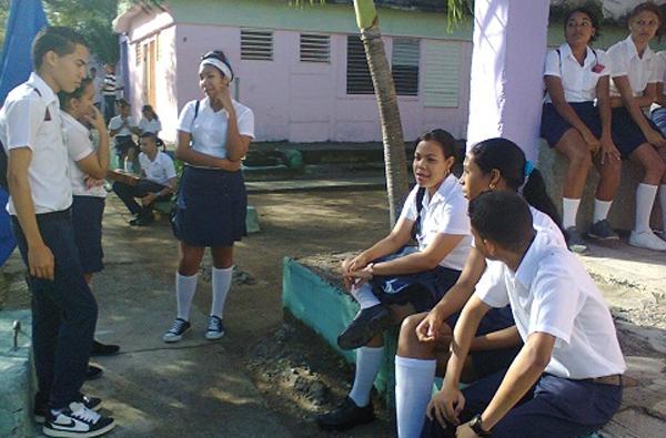 A partir de septiembre comenzarán a funcionar dos nuevas escuelas pedagógicas en el país. En la imagen, el centro de formación de maestros de Las Tunas, provincia destacada por sus resultados en el curso que termina.