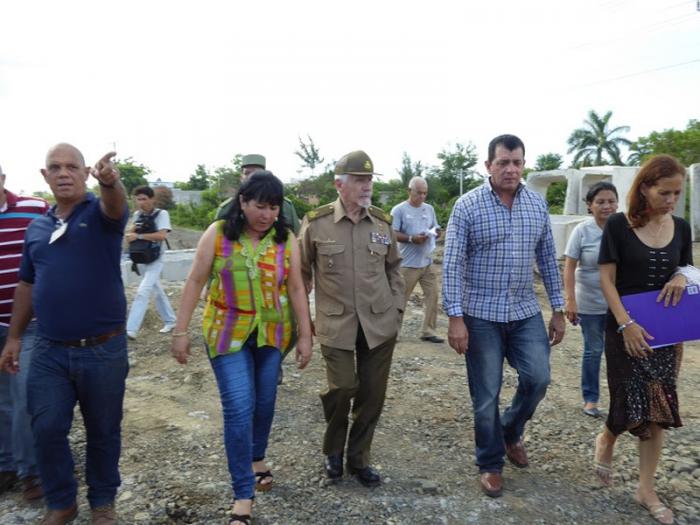 El Comandante de la Revolución constató las obras de la circunvalación sur. foto de la autora