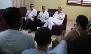 trabajadores del Centro Provincial de Deshabituación de Adolescentes