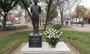 Inauguran en Santiago de Chile monumento a José Martí