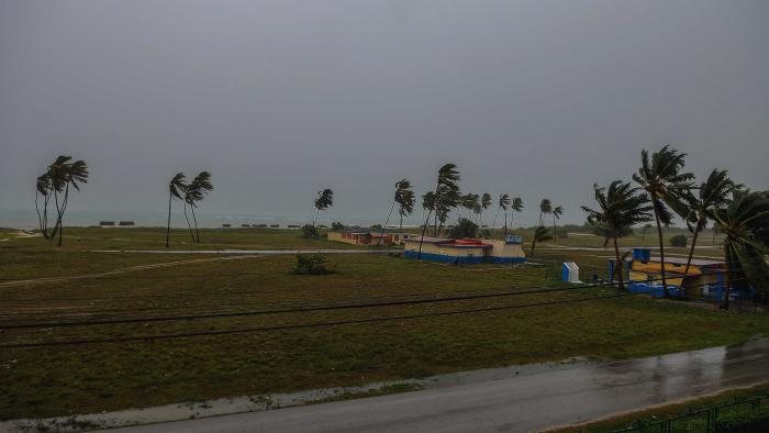 Recorrido por el poblado de santa lucia en la Provincia de Camaguey, anters del embate del huracàn Irma