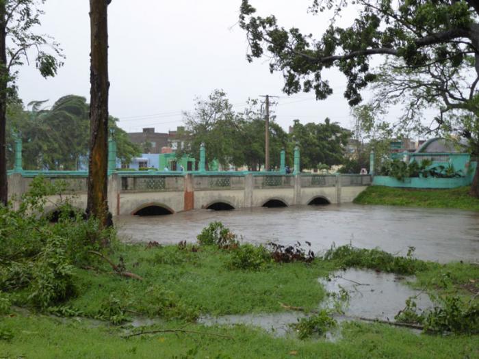 estragos de irma en camaguey