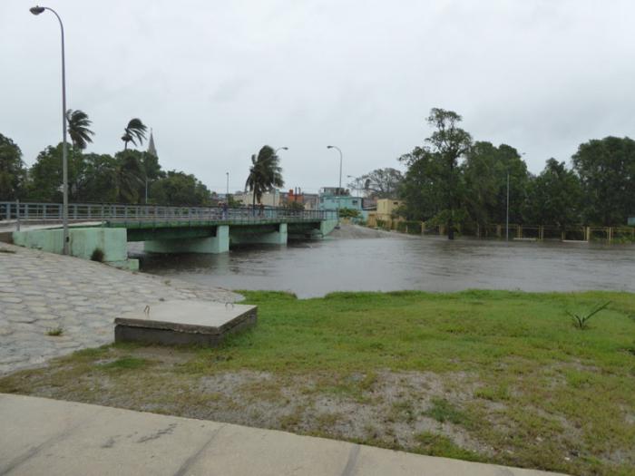 estragos de irma en camaguey