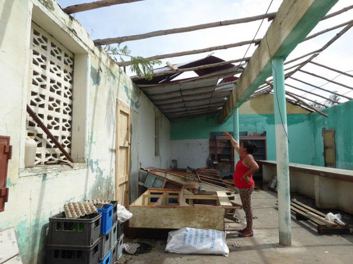 La bodega de la comunidad costera de Carúpano perdió completamente su cubierta.