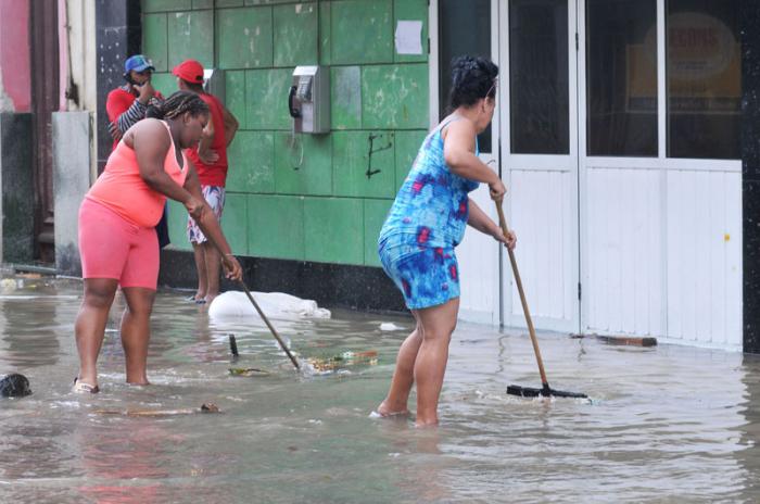 Afectaciones en La Habana tras el paso del huracán Irma.