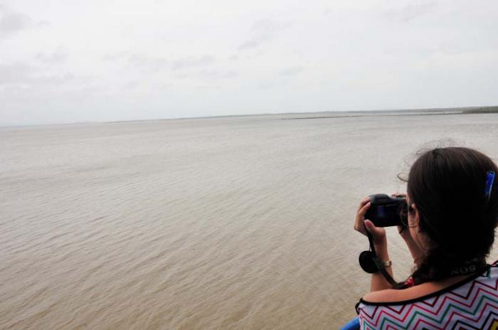 En la tarde noche de este lunes la presa Zaza superaba los 800 millones de metros cúbicos después del paso del huracán Irma.  fotos: Vicente Brito